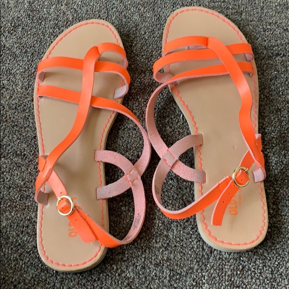 Neon orange sandals - Picture 3 of 3